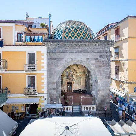 Maison Desiderio Apartment