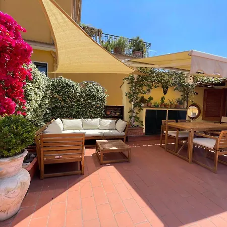 Lägenhet Maison Desiderio Sorrento